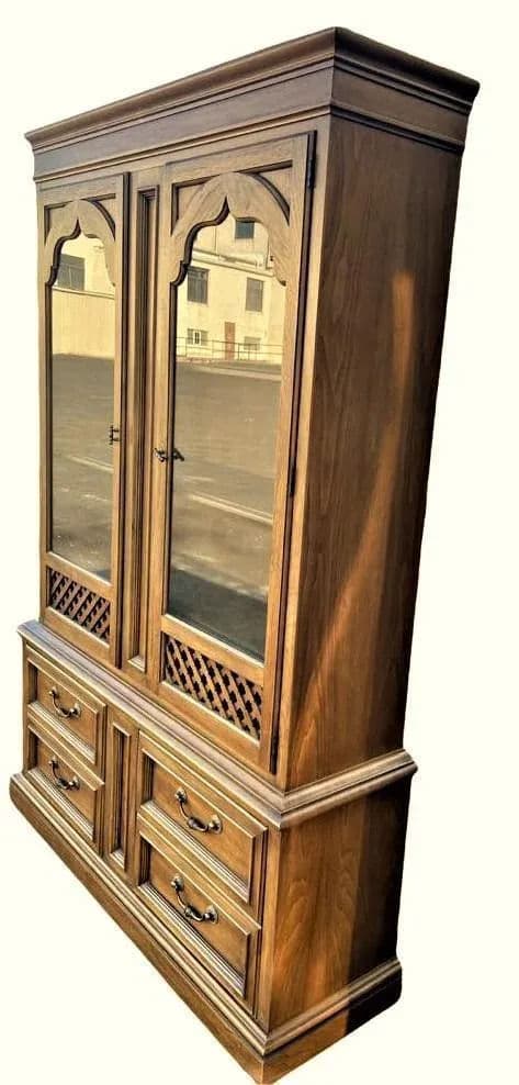 Jim Peed Drexel Moorish Spanish Revival Esperanto Collection Pecan Wood China Cabinet - Made in 1964 - Thumbnail 3