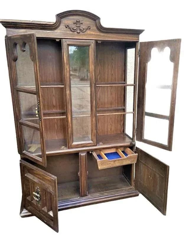 Vintage 1960s Keller Furniture Spanish Revival Solid Oak China Cabinet - Thumbnail 5