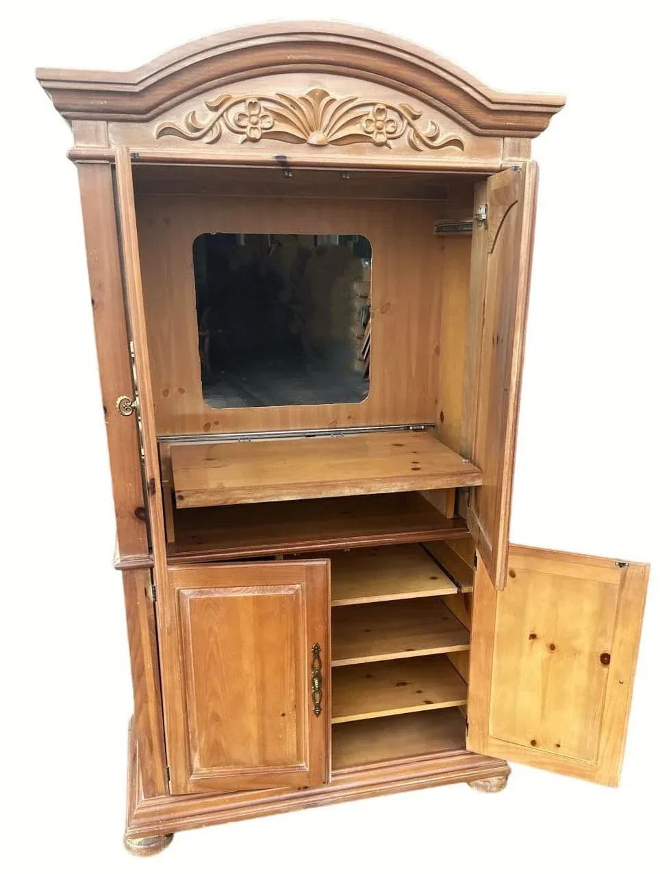 Vintage Bonnet Top Pine Armoire Crafted by Southern Furniture in Conover, North Carolina - Thumbnail 3