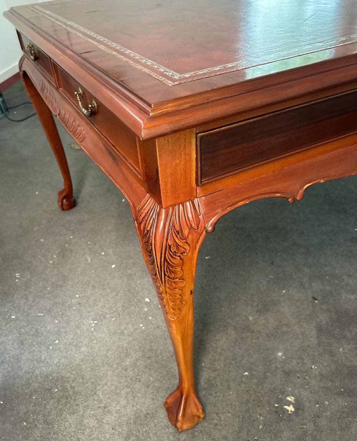 Solid Mahogany and Inlaid Leather Georgian 8' Conference Table - Vintage Circa 1970s - Thumbnail 9