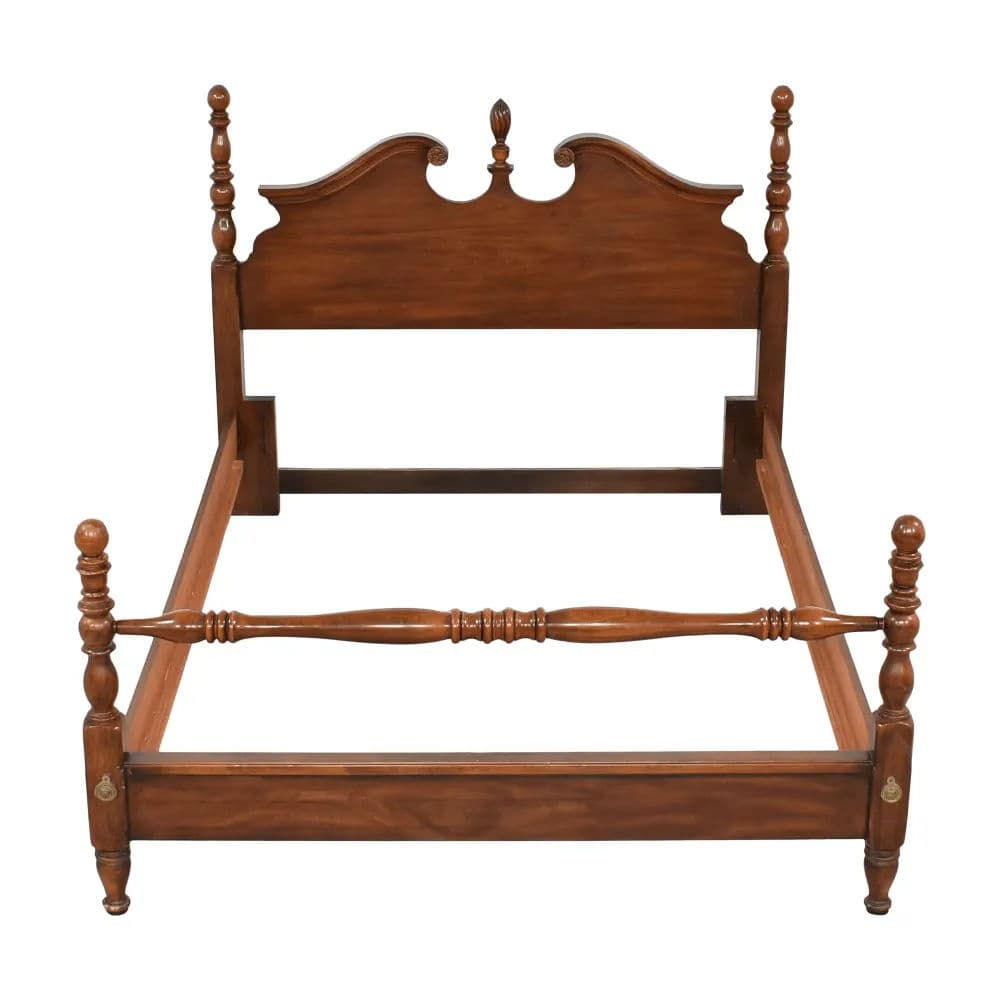 Cherry Wood Chippendale Four Poster Bed Made in North Carolina by American Drew - Vintage Late 20th Century - Thumbnail 3