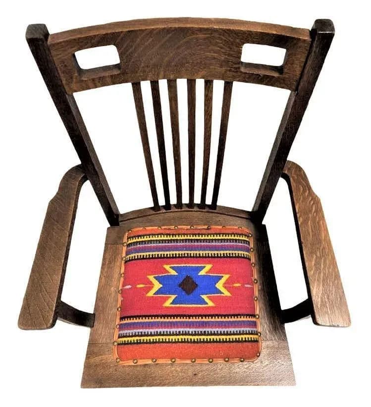 Antique in the Manner of Frank Lloyd Wright - Prairie Style Quarter Sawn Oak Arm Chair With Hand Woven Oaxaca Tapestry Seat - Early 20th Century - Thumbnail 3