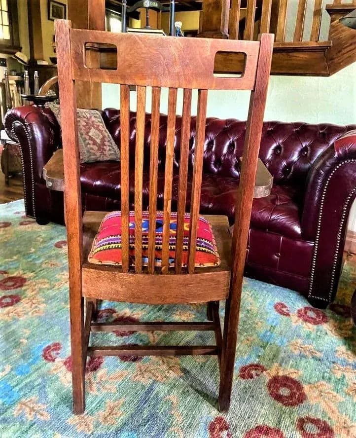 Antique in the Manner of Frank Lloyd Wright - Prairie Style Quarter Sawn Oak Arm Chair With Hand Woven Oaxaca Tapestry Seat - Early 20th Century - Thumbnail 8