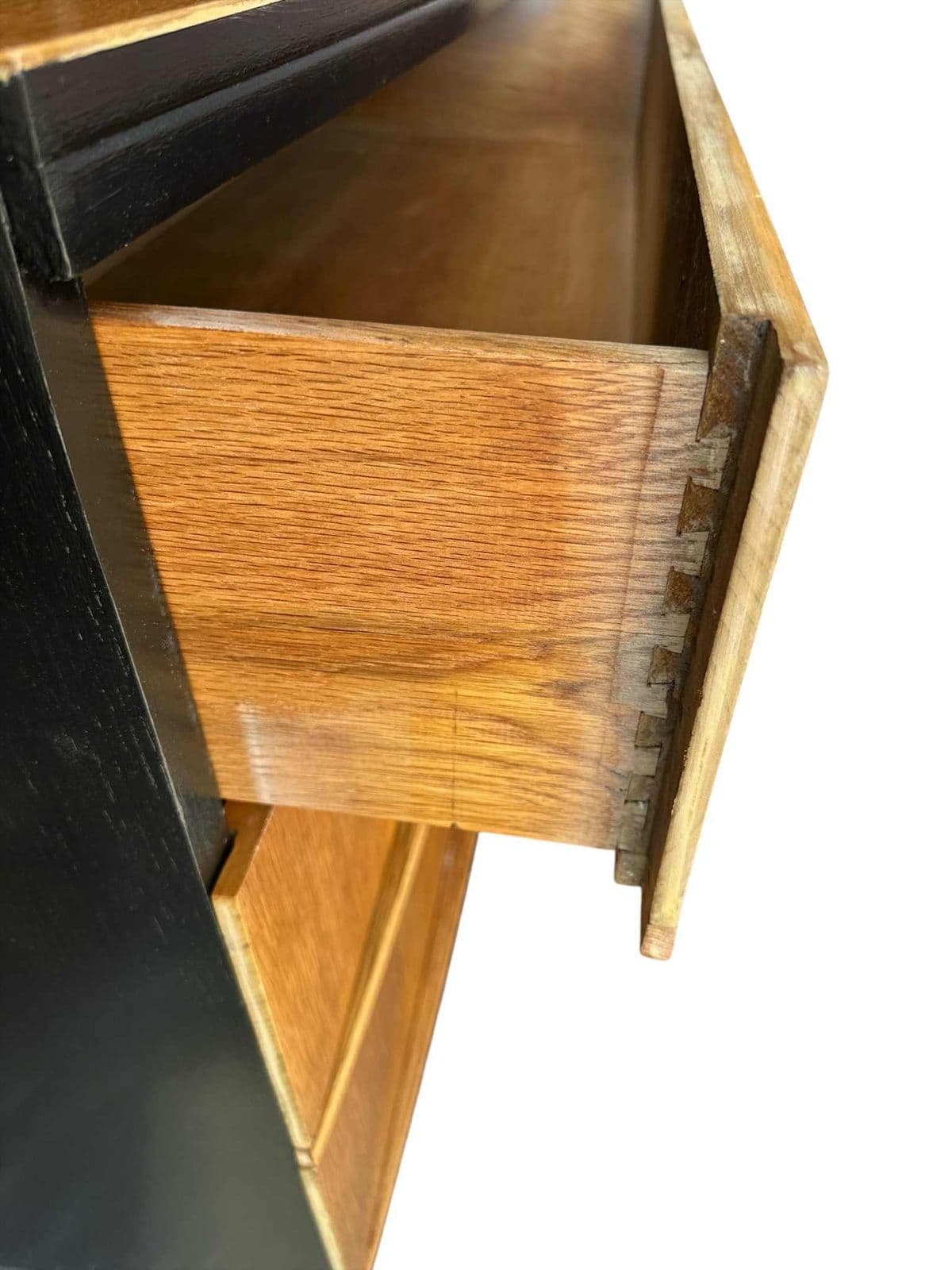 Harmony House Oak Mid Century Chest of Drawers - Dovetailed - Circa 1960 - Thumbnail 4