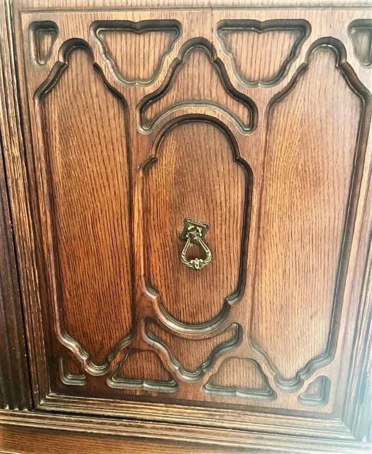 Pomegranate Carving Detailed Spanish Revival Oak Liquor Cabinet or Linen Press - 1920s Antique - Thumbnail 6