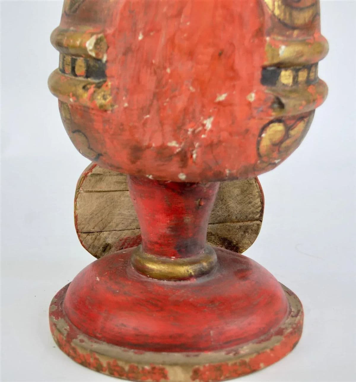 17th Century "Nuestra Señora De Los Desamparados" Wood and Polychrome Image of Valencian Patroness - Thumbnail 7