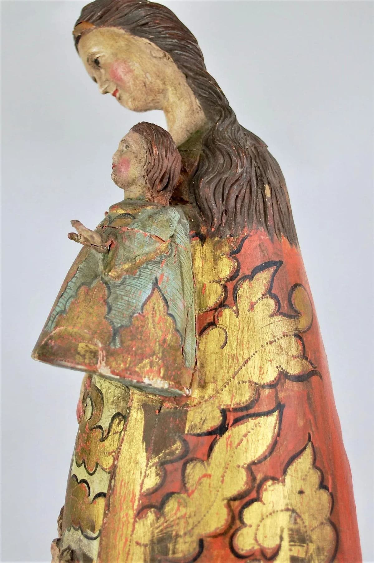 17th Century "Nuestra Señora De Los Desamparados" Wood and Polychrome Image of Valencian Patroness - Thumbnail 6
