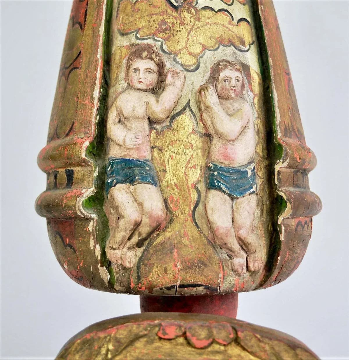 17th Century "Nuestra Señora De Los Desamparados" Wood and Polychrome Image of Valencian Patroness - Thumbnail 10