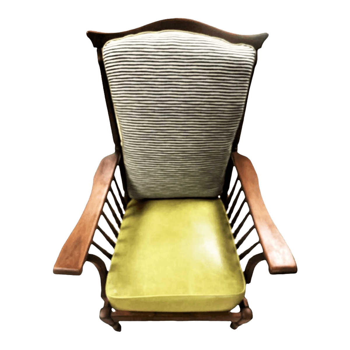 Stickley Brothers Signed Antique Maple Windsor Chair With Seat and Back Cushions - Grand Rapids - 1920s - Thumbnail 2