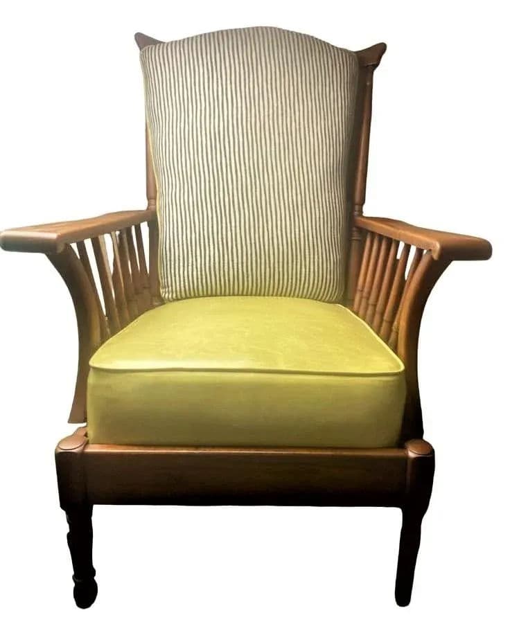 Stickley Brothers Signed Antique Maple Windsor Chair With Seat and Back Cushions - Grand Rapids - 1920s - Thumbnail 11