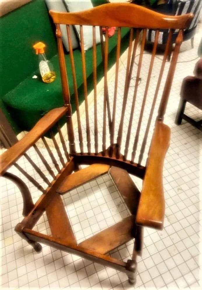 Stickley Brothers Signed Antique Maple Windsor Chair With Seat and Back Cushions - Grand Rapids - 1920s - Thumbnail 9