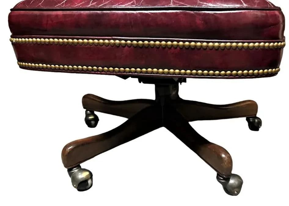 Hancock & Moore Vintage Burgundy Leather Executive Swivel Chair - Late 20th Century - Thumbnail 6