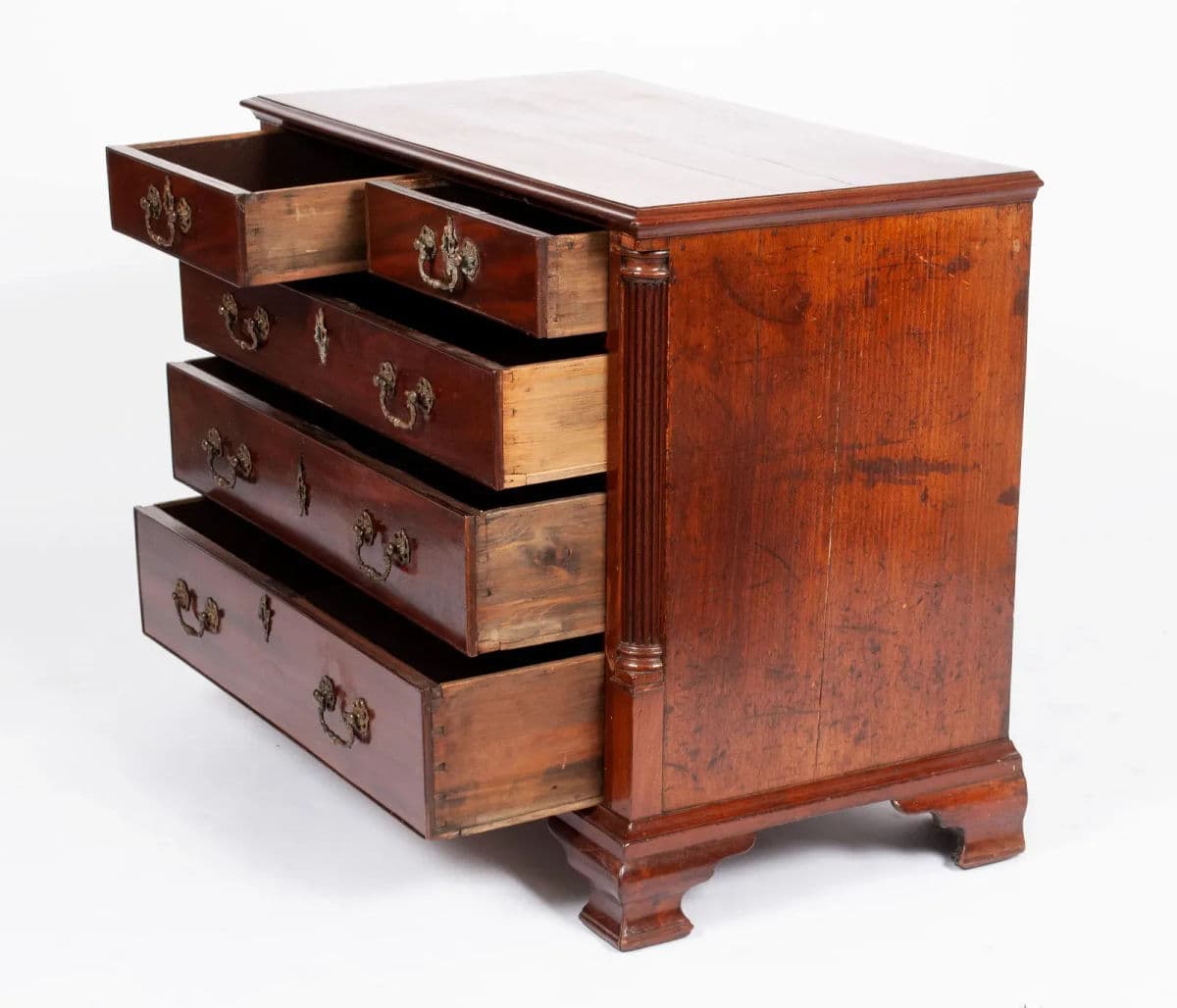 Late 18th Century George III Mahogany Chest of Drawers - Thumbnail 3