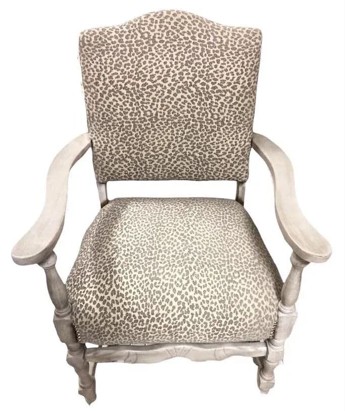 Early 20th Century Spanish Revival Armchair With Textured Kravet Upholstery - Thumbnail 10