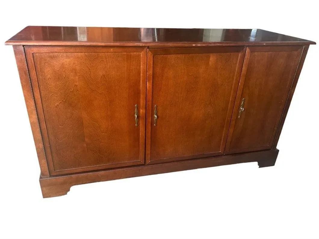 Late 20th Century Cherry Wood 72" Georgian Credenza 'Made Expressly for the Ritz-Carlton Hotel' - Thumbnail 9
