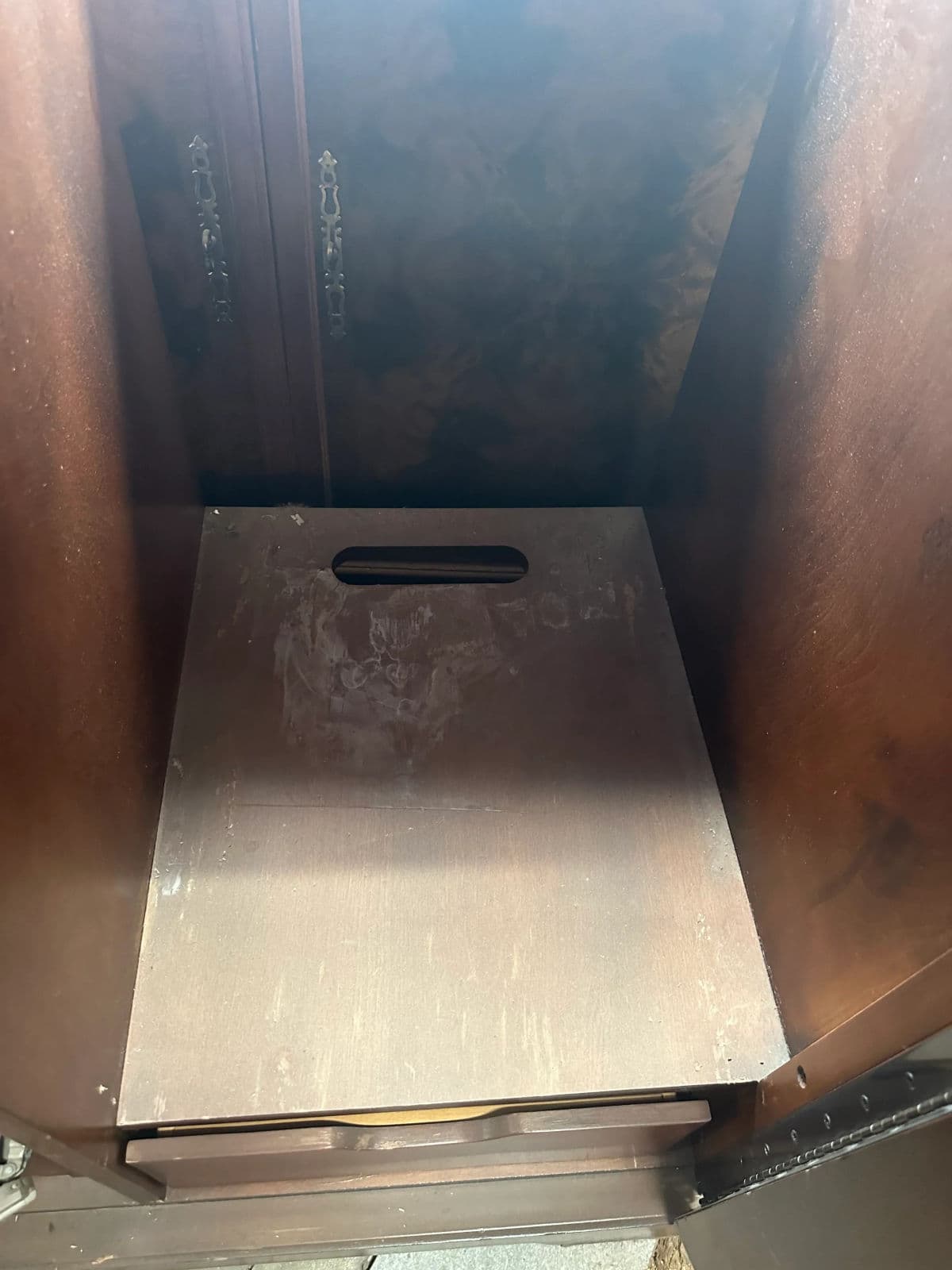 Late 20th Century Cherry Wood 72" Georgian Credenza 'Made Expressly for the Ritz-Carlton Hotel' - Thumbnail 10