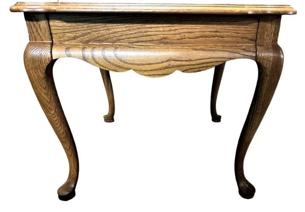 Vintage Thomasville Solid Oak Queen Anne Lamp Table - Late 20th Century - Thumbnail 3