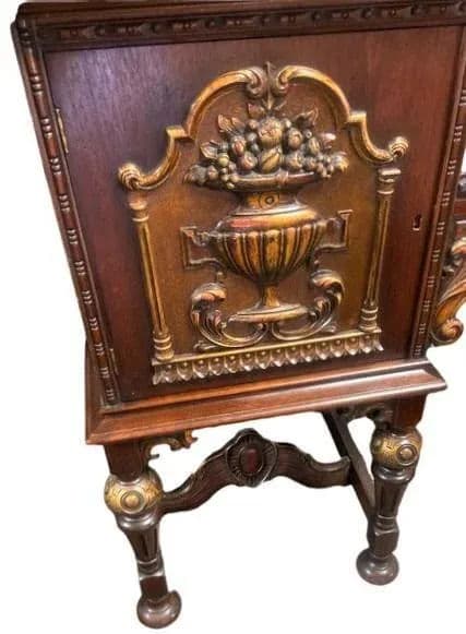 Al Capone's Chicago Era Antique Spanish Revival Walnut and Burlwood 78" Sideboard - 1920s - Thumbnail 7