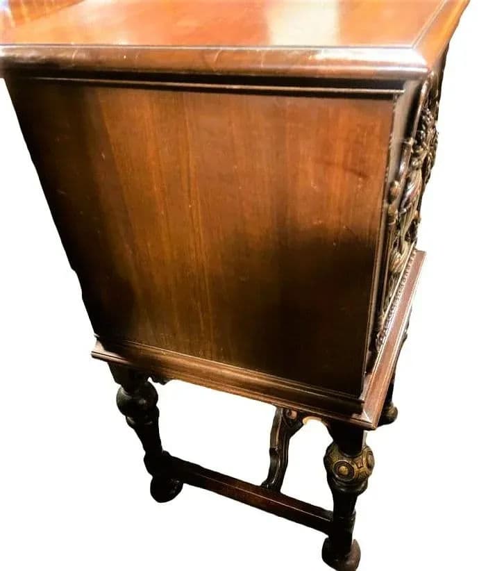 Al Capone's Chicago Era Antique Spanish Revival Walnut and Burlwood 78" Sideboard - 1920s - Thumbnail 9