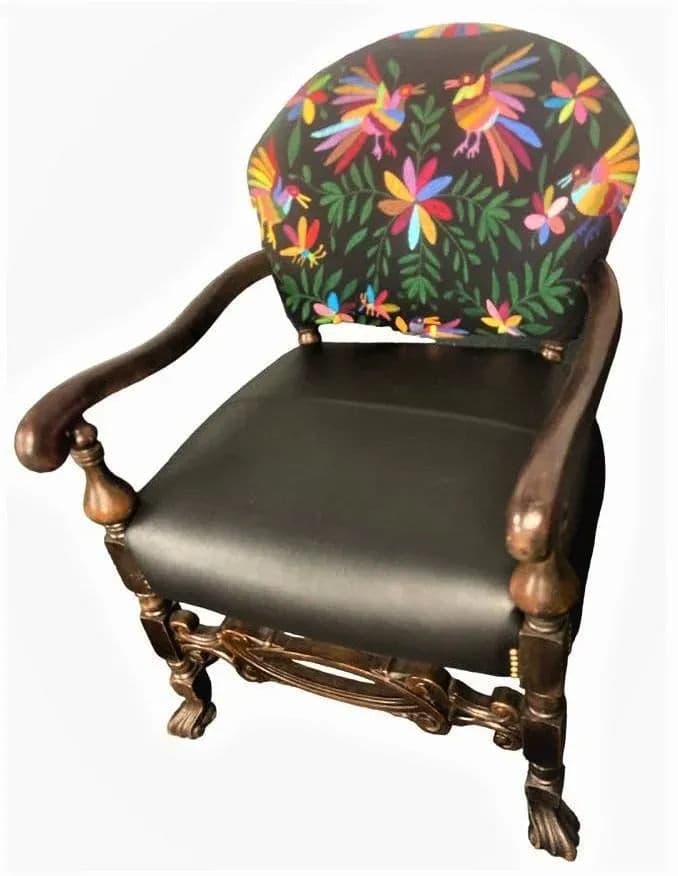 Set of 2 Ornate Spanish Revival Fauteuils With New Otomi Embroidery and Leather Upholstery - Early 20th Century Antiques - Thumbnail 9