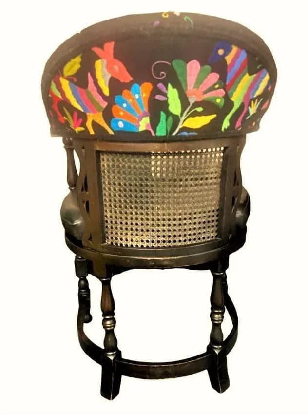 Set of 2 Ornate Spanish Revival Fauteuils With New Otomi Embroidery and Leather Upholstery - Early 20th Century Antiques - Thumbnail 10