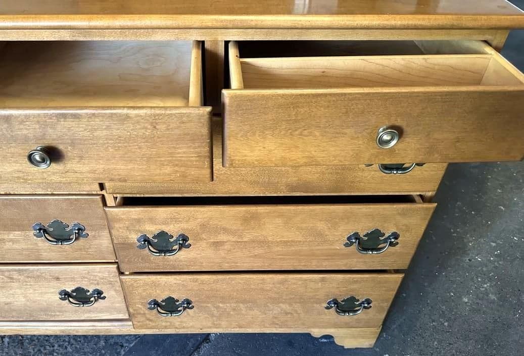 Ethan Allen Nutmeg Solid Maple 52" Wide Chest of 9 Drawers - Vintage 1960s - Thumbnail 3