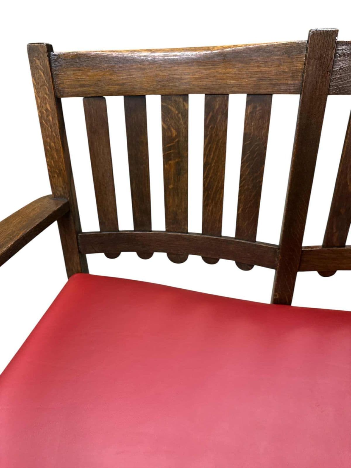 Stickley Brothers Grand Rapids Antique Settle Model #3887 - Quarter Sawn Oak and New Red Leather Seat - Circa 1910 - Thumbnail 3