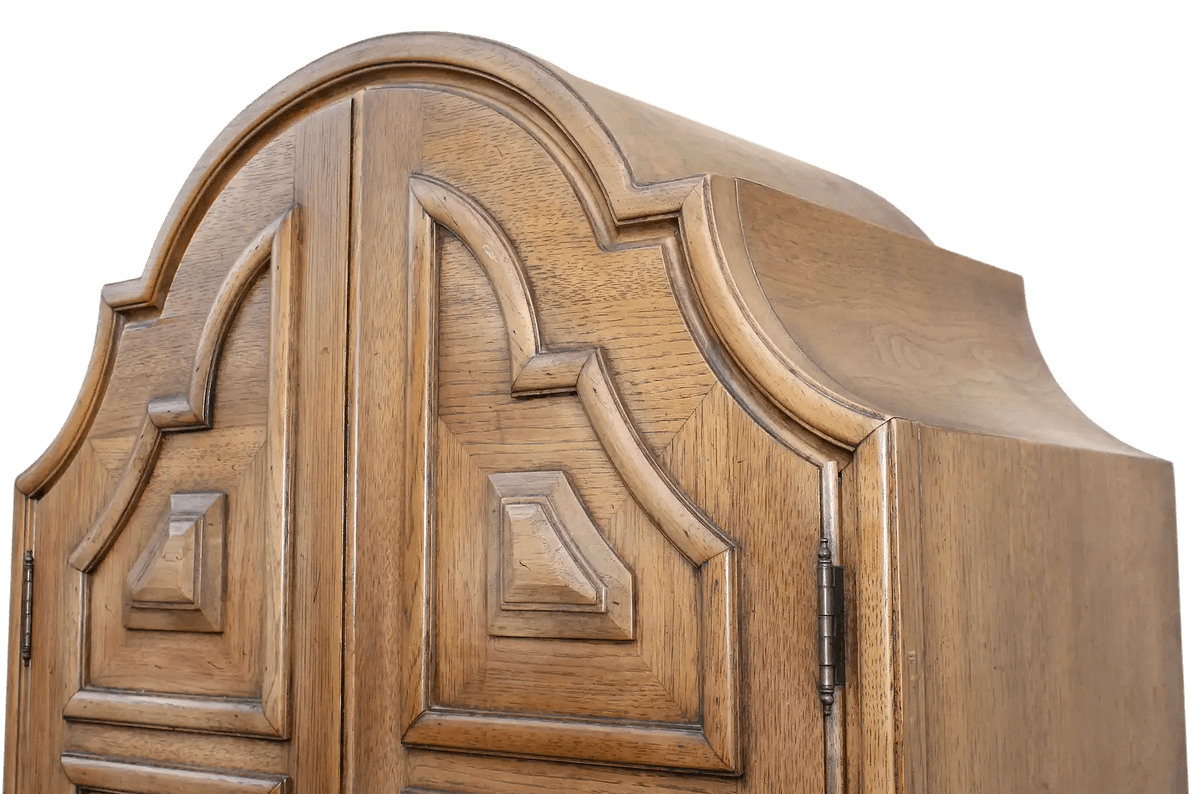 Thomasville Spanish Colonial Hollywood Regency Style Mid Century Oak Armoire - Vintage 1960s - Thumbnail 6