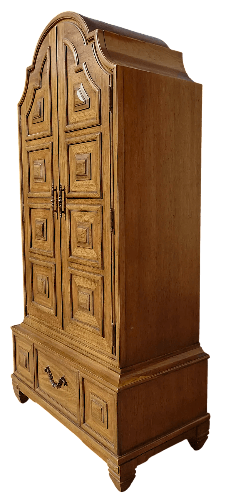 Thomasville Spanish Colonial Hollywood Regency Style Mid Century Oak Armoire - Vintage 1960s - Thumbnail 8