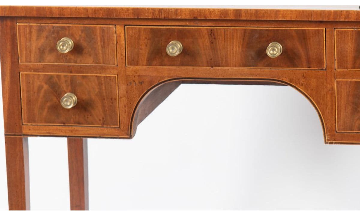 Flame Mahogany Antique Georgian English Ladies Writing Desk - Circa Early 19th Century - Thumbnail 5