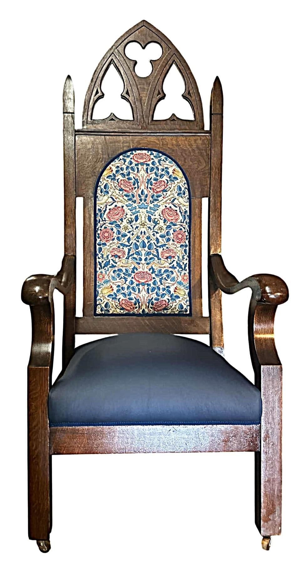 19th Century English Oak Bishop’s Throne Reupholstered With Leather and William Morris ‘Rose’ Linen - Thumbnail 3