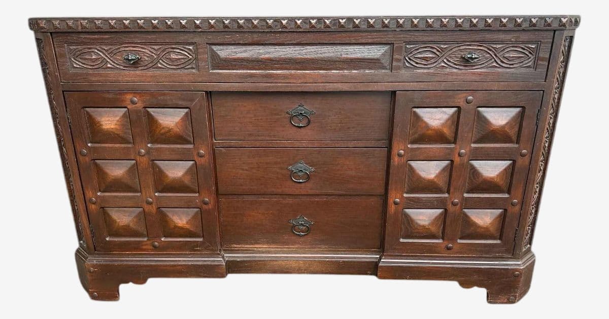 Romweber Viking Oak Arts & Crafts Sideboard or Credenza - Vintage 1950s, Attributed - Image 1