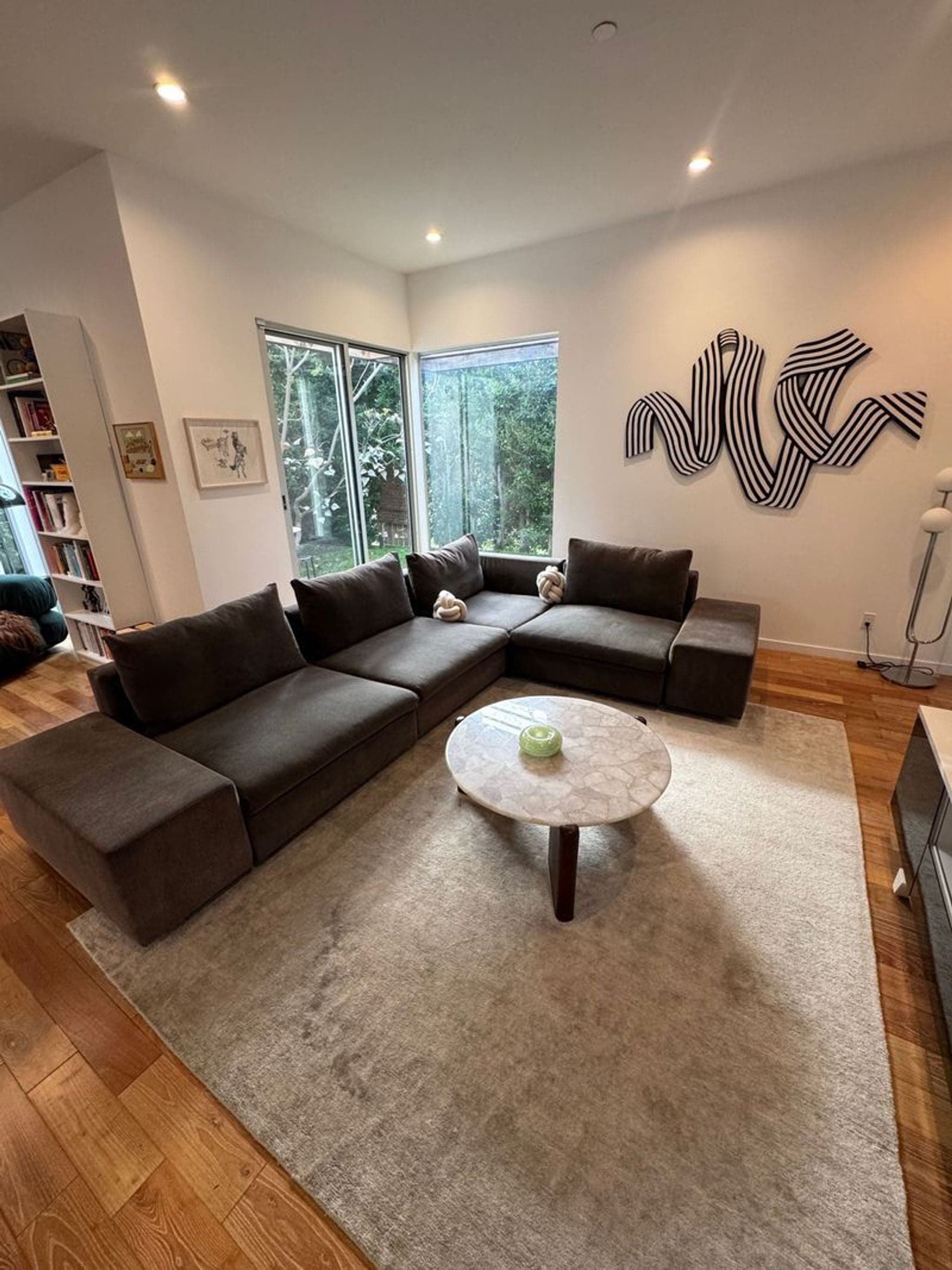 Eilersen Modern Gray Sectional Sofa - Thumbnail 3