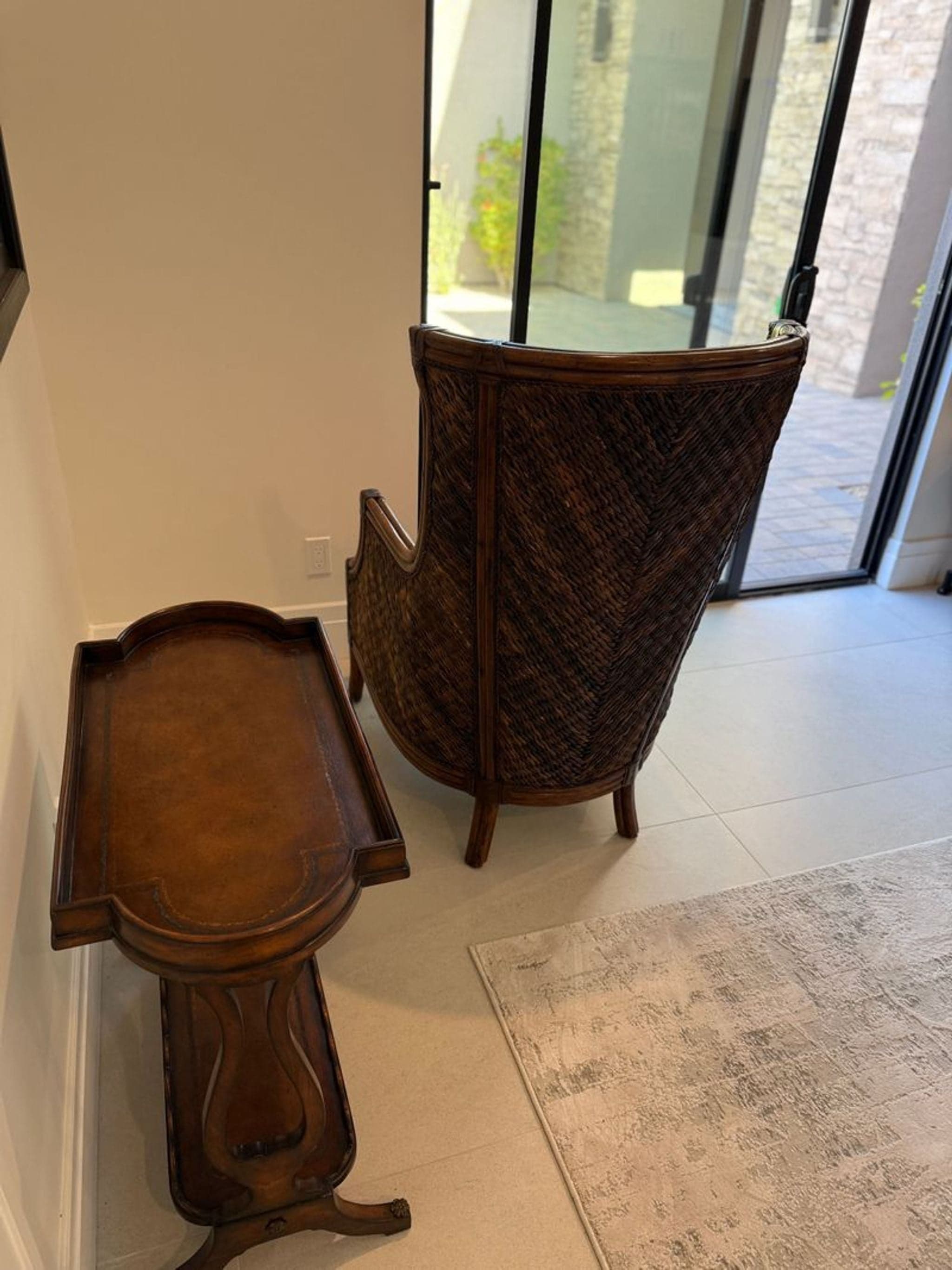 Lexington Furniture Lounge Chair with Red Cushion and Accent Pillow - Thumbnail 4