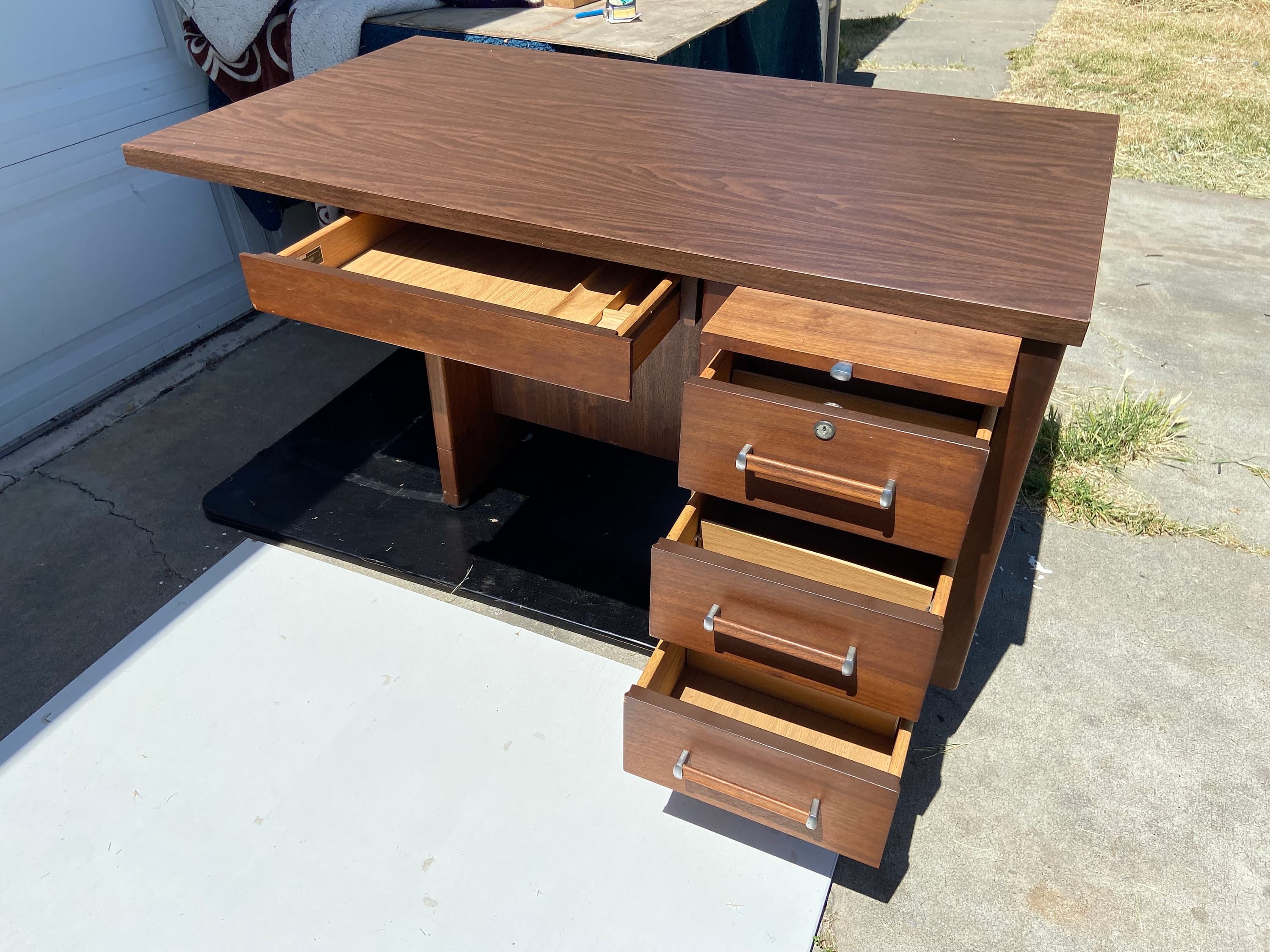 vintage mid century modern Alma desk co - Thumbnail 2