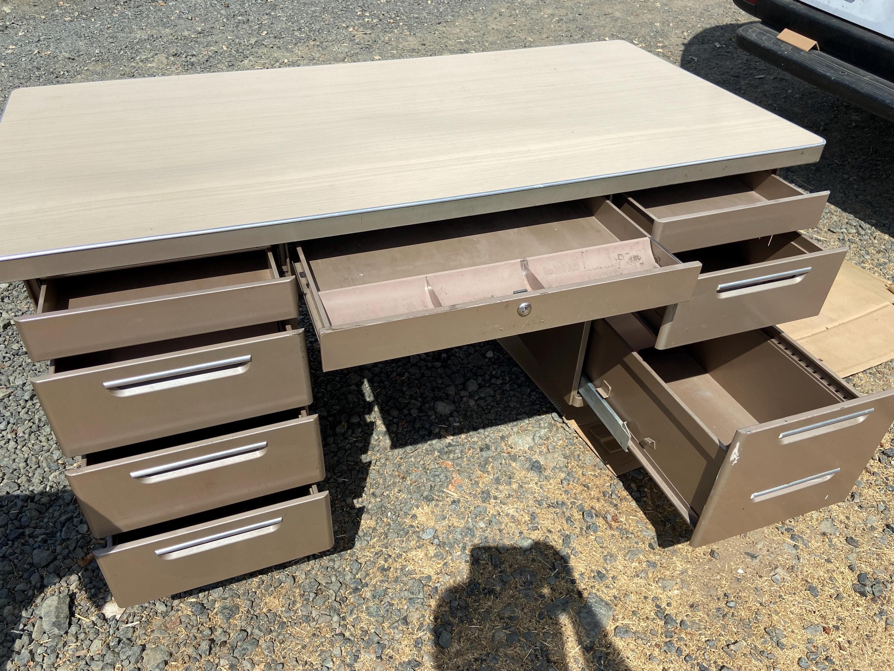 vintage mid century modern art metal tanker desk - Thumbnail 8