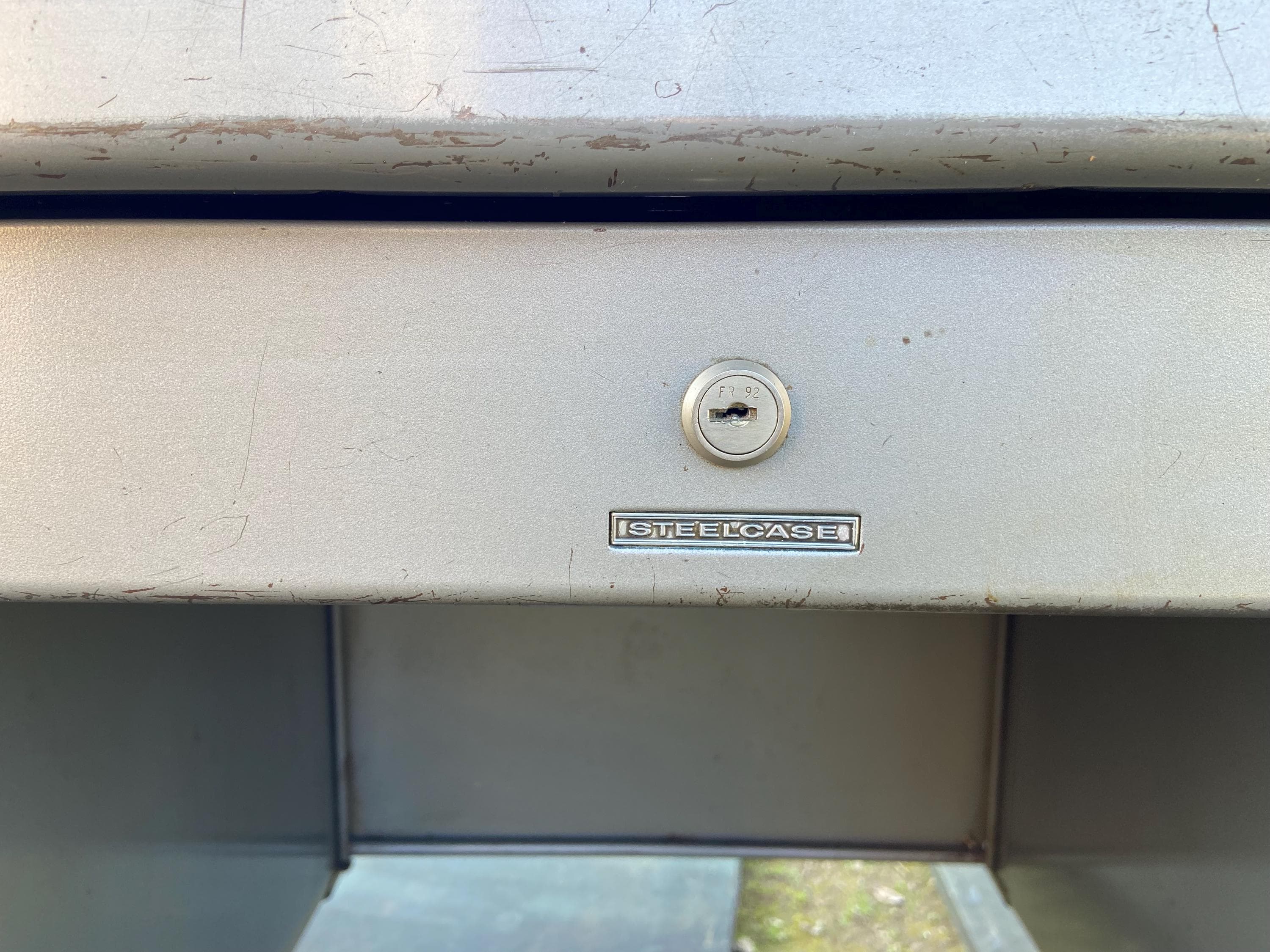 Steelcase vintage industrial metal tanker desk - Thumbnail 2