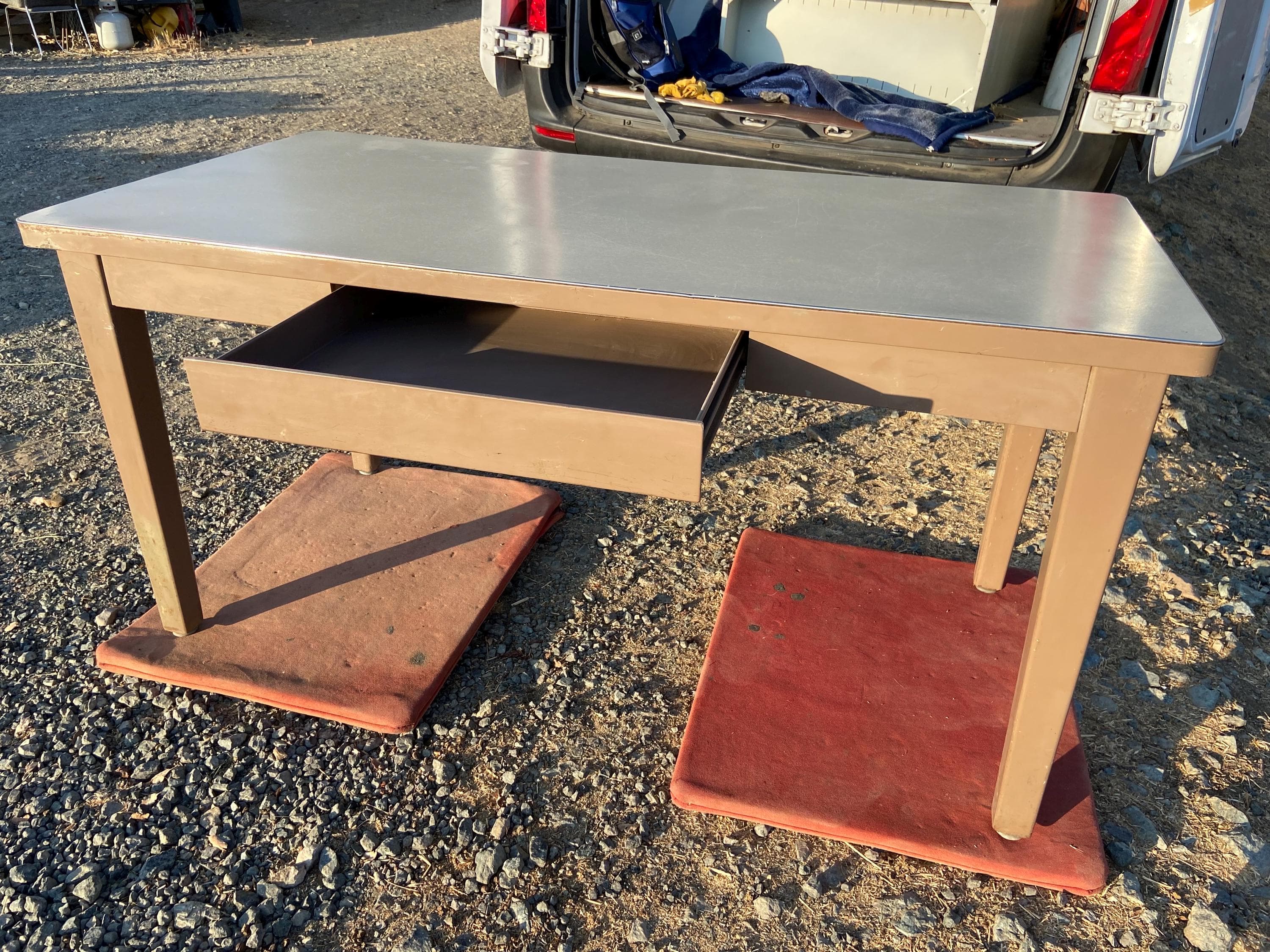 vintage mid century modern steel standdord lab desk has patina - Thumbnail 8