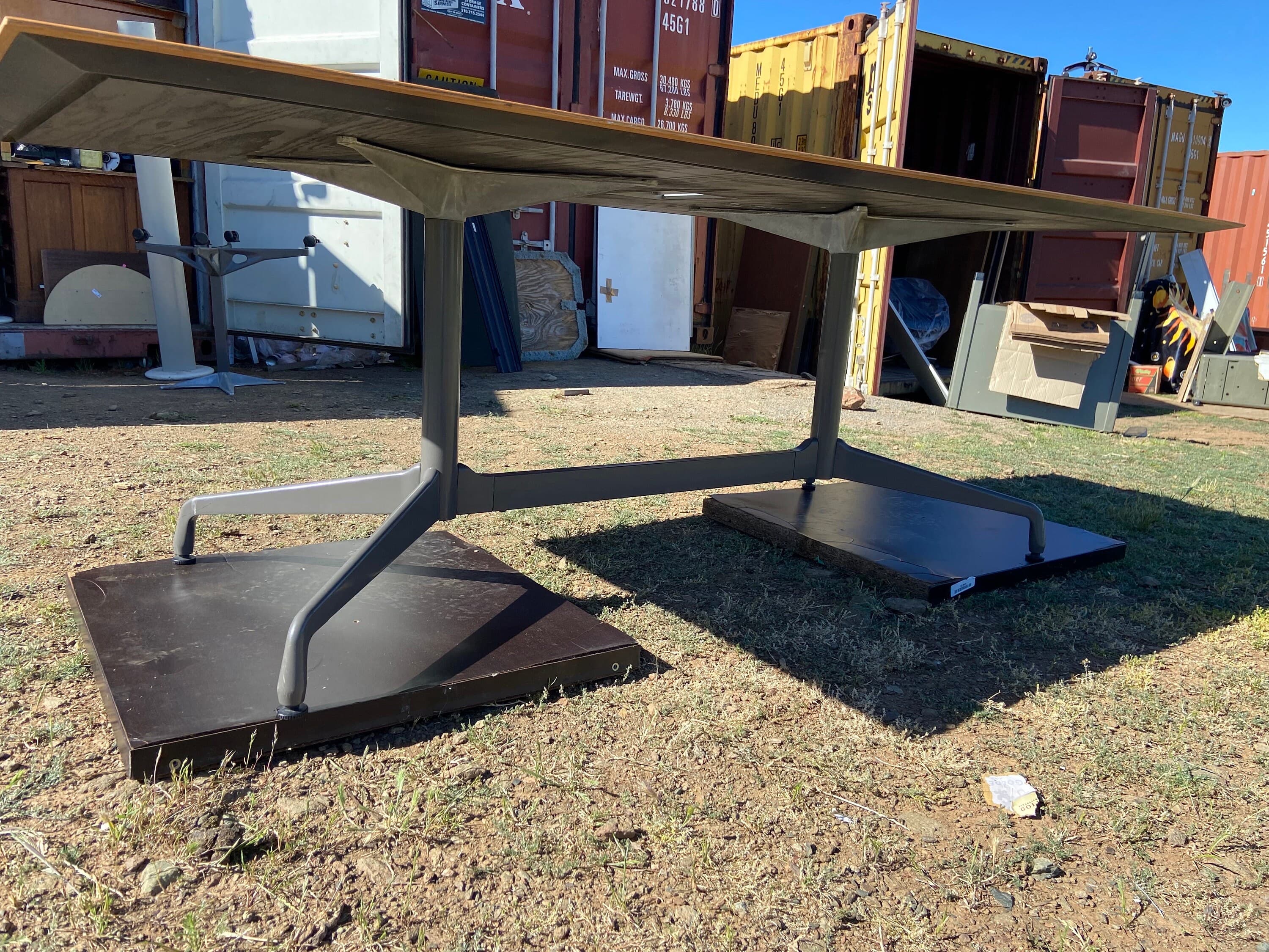 Herman Miller vintage conference table - Thumbnail 2