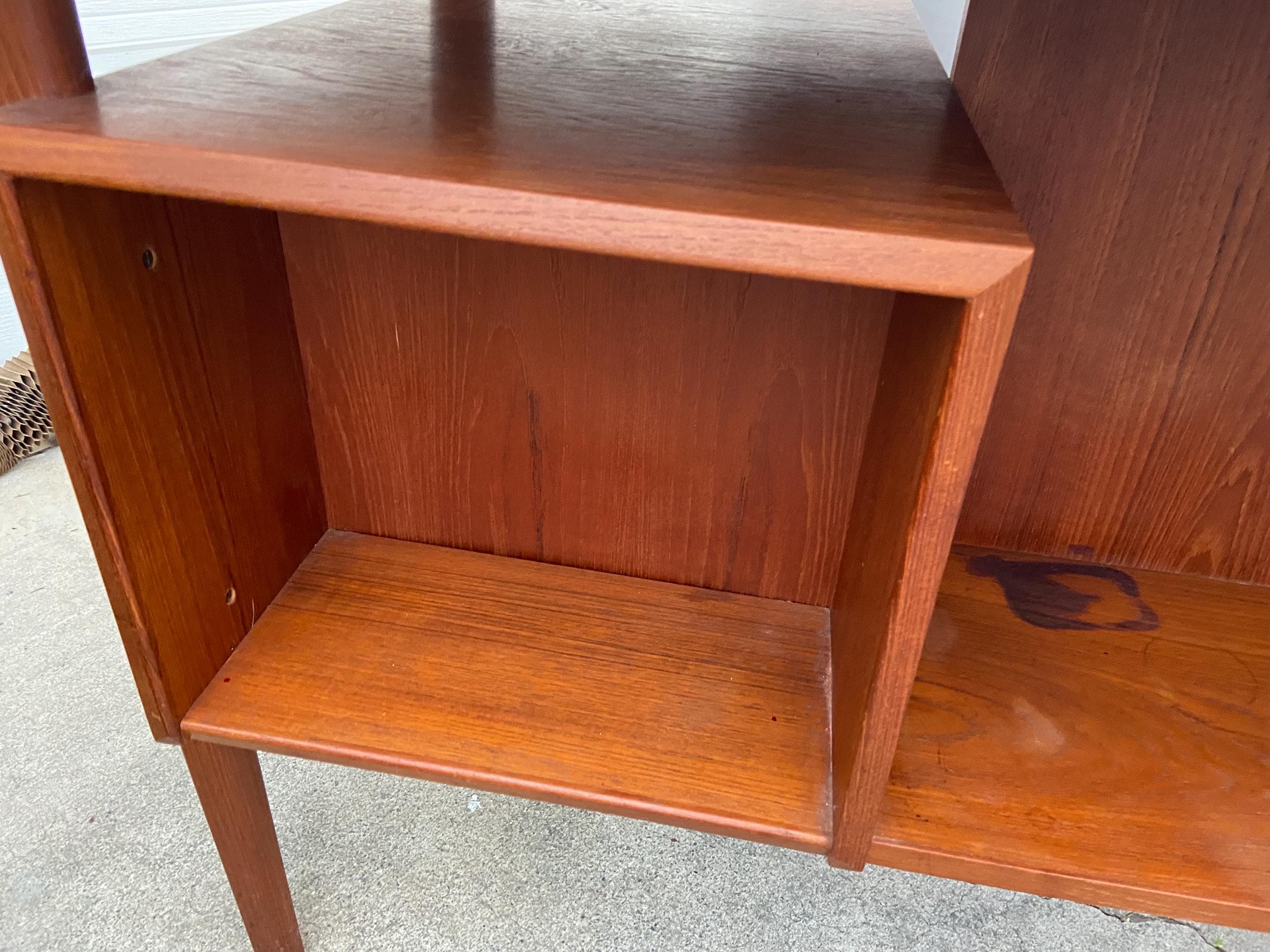 Vintage MCM Danish Teak Floating Desk by Peter Løvig Nielsen Needs Restoration - Thumbnail 4