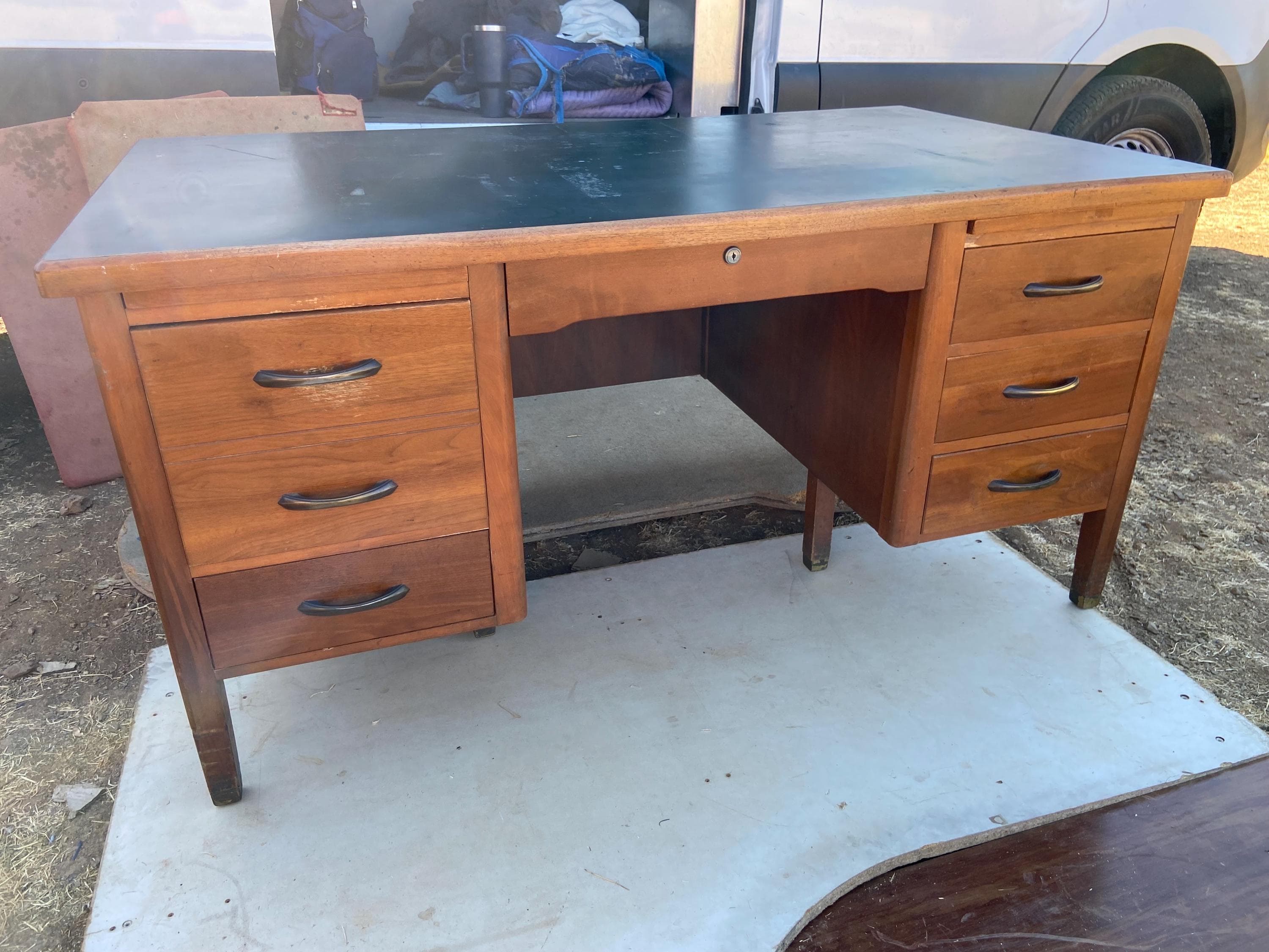 vintage mid century modern Leopold desk - Thumbnail 3