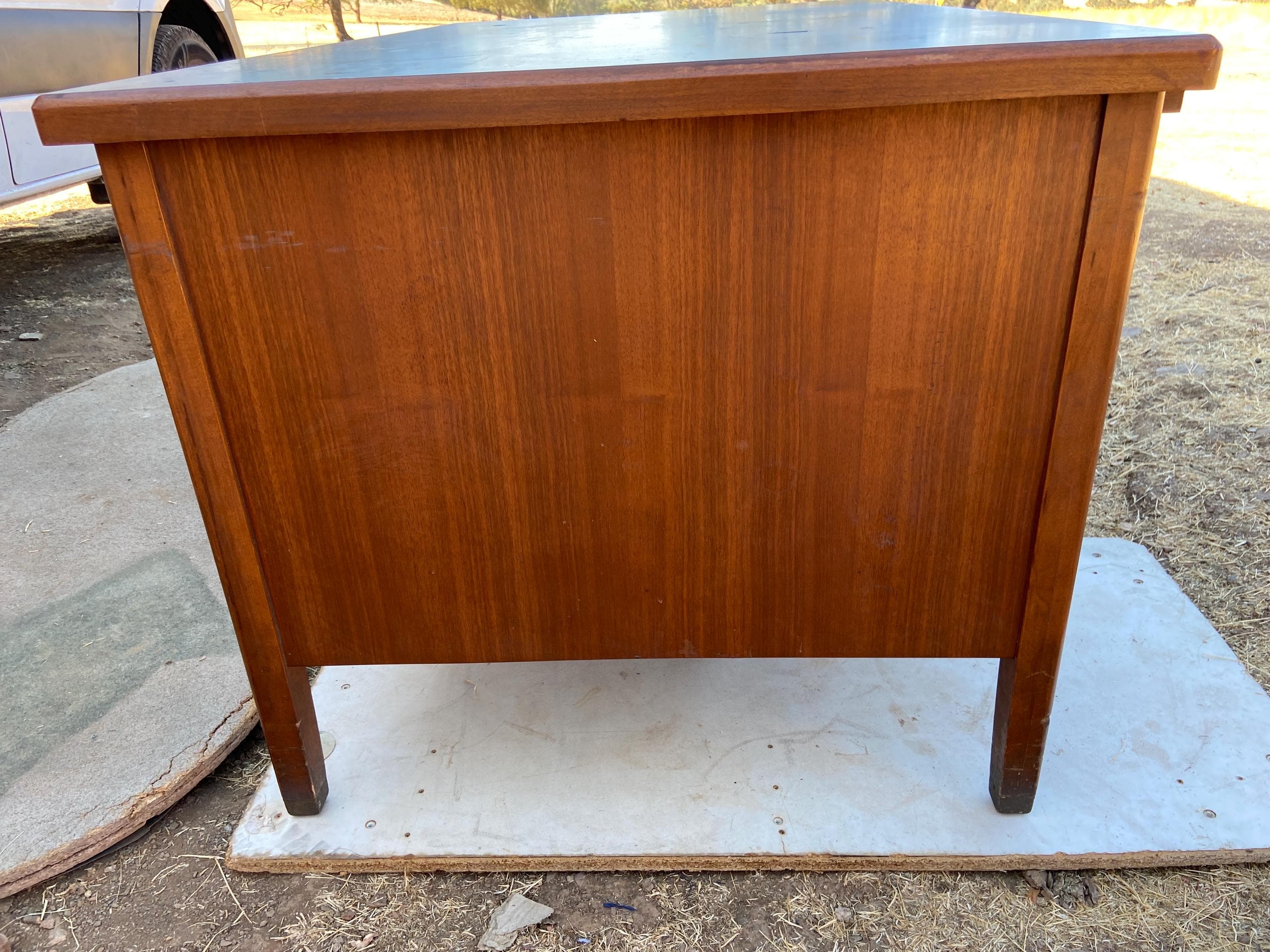 vintage mid century modern Leopold desk - Thumbnail 9