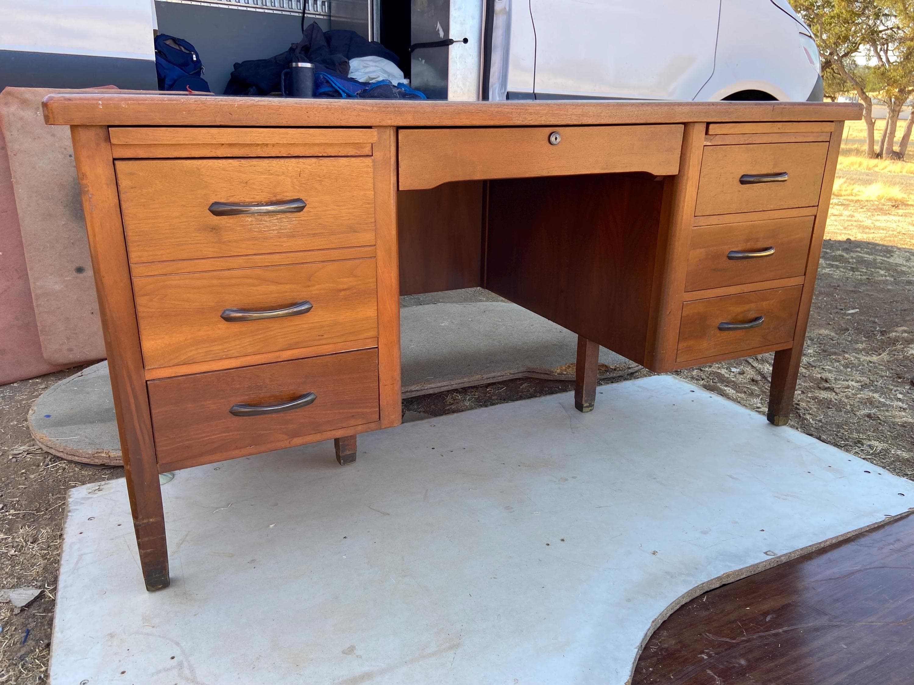 vintage mid century modern Leopold desk - Thumbnail 7