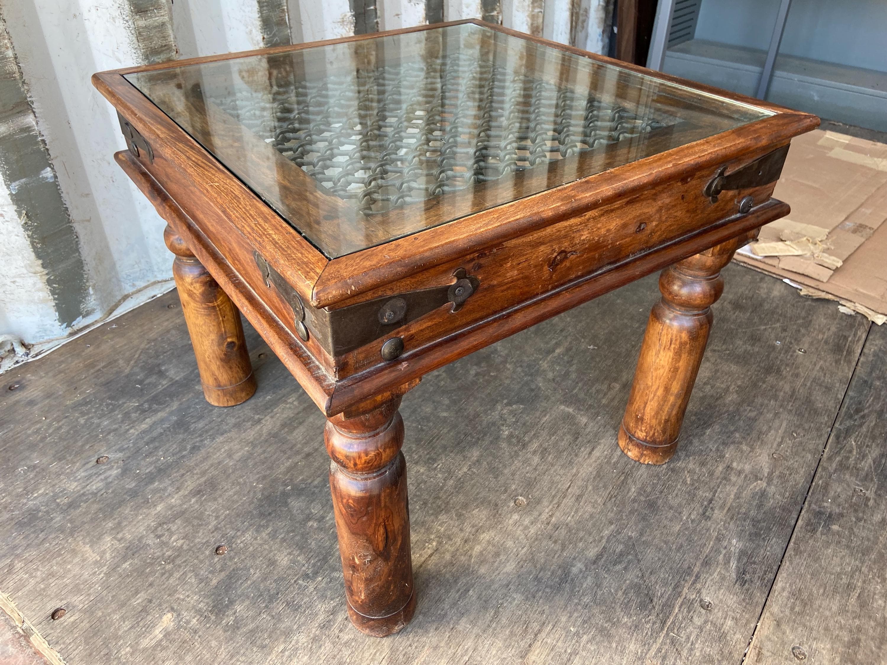 vintage rustic side end table - Thumbnail 8