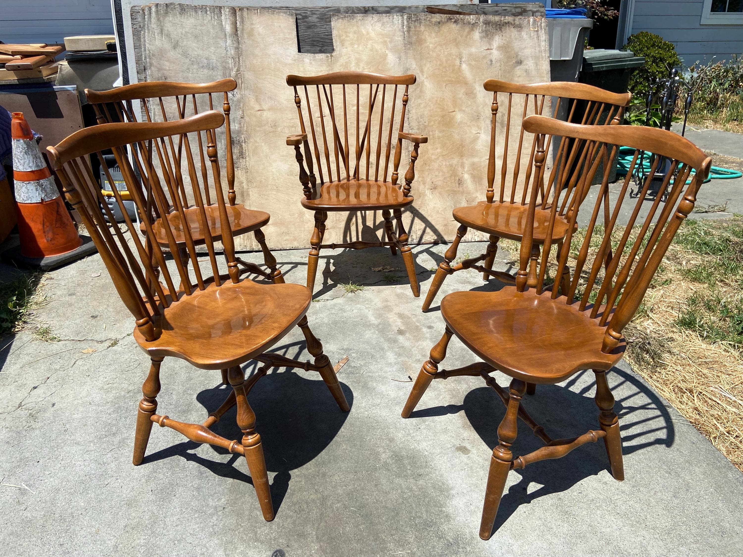 vintage Ethan Allen Windsor fiddleback nutmeg kitchen chairs set of 5 - Thumbnail 7