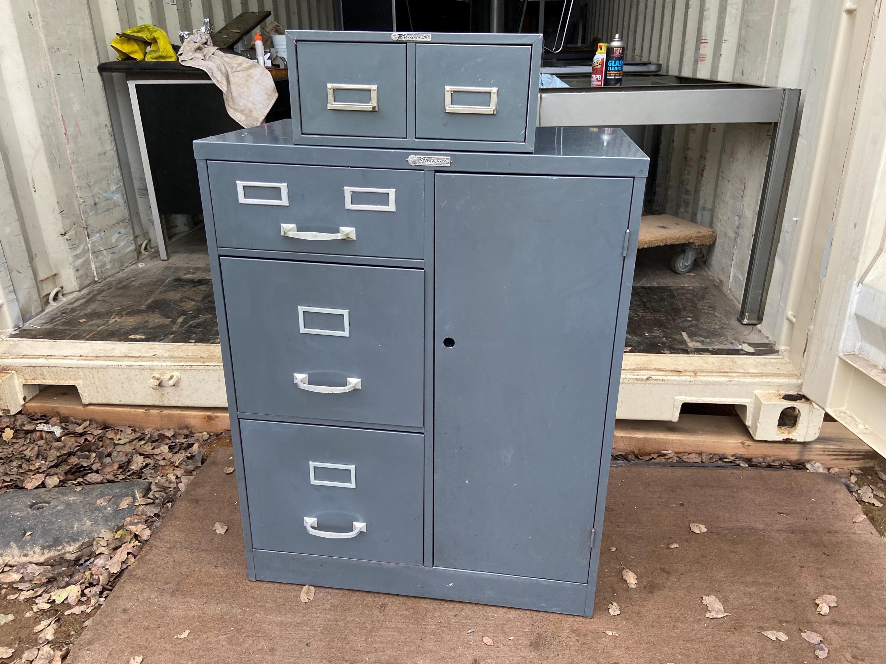 vintage  mid century modern  steelmaster metal cabinet - Image 1