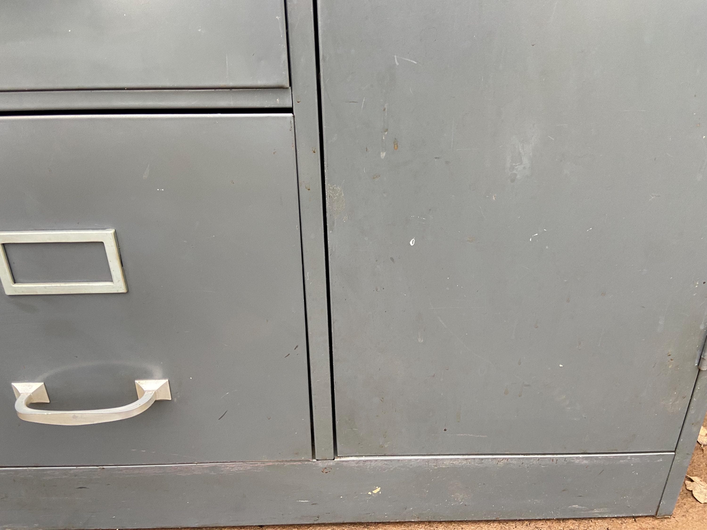 vintage  mid century modern  steelmaster metal cabinet - Thumbnail 8