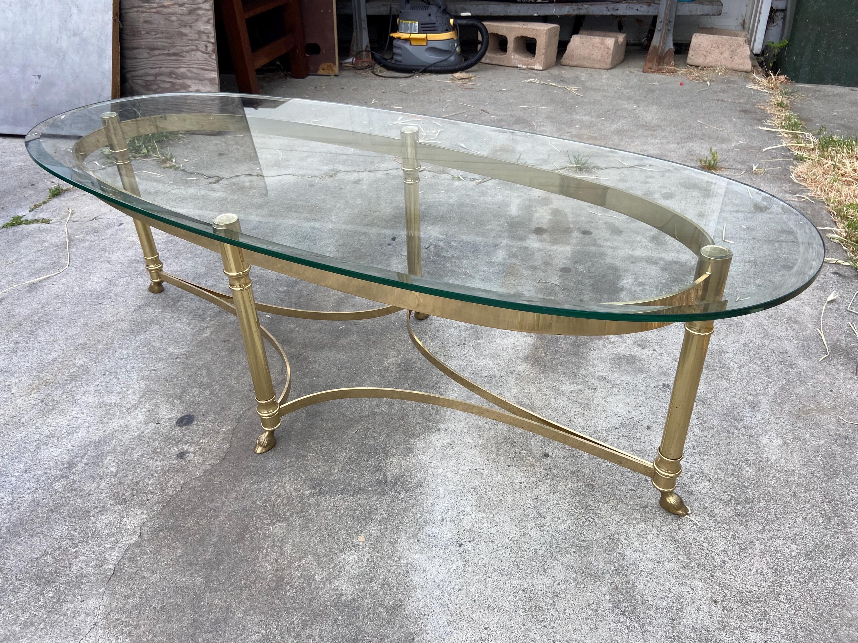 La barge Hollywood regency brass oval coffee table - Image 1