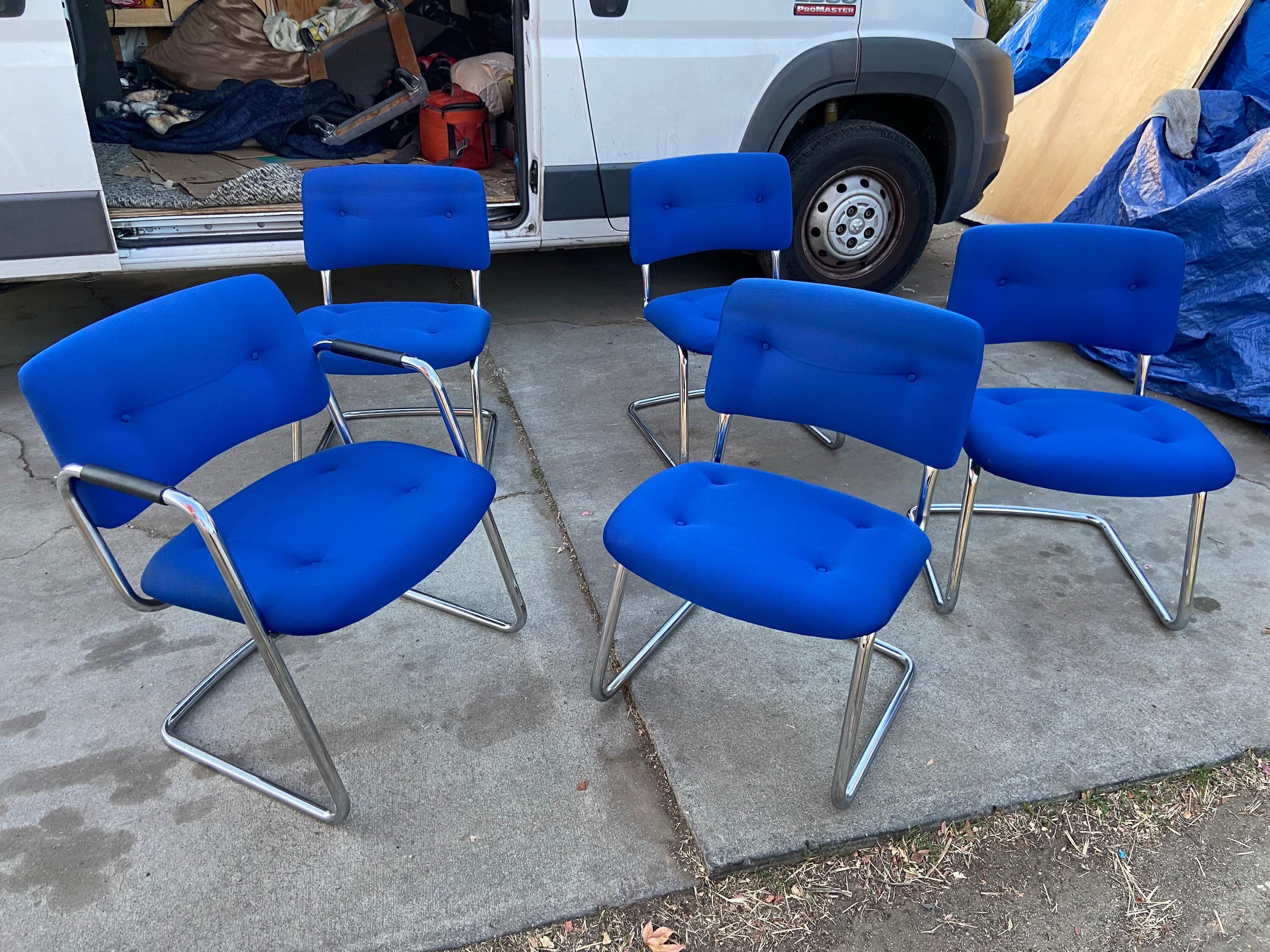 Vintage mid century modern steelcase cantilevered upholstered accent chairs set of 5 - Thumbnail 4