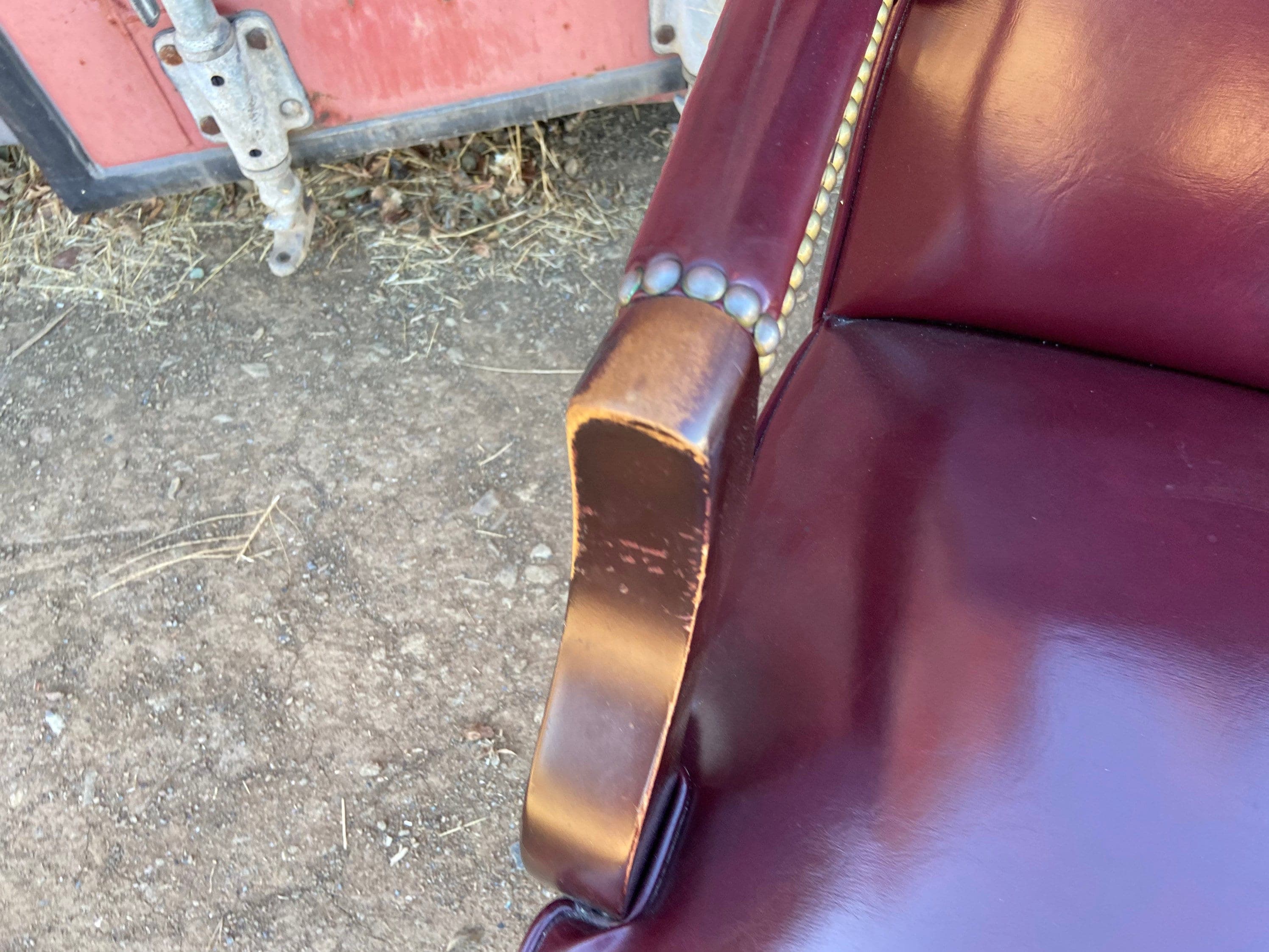 Vintage faux leather high back leather office chair - Thumbnail 3